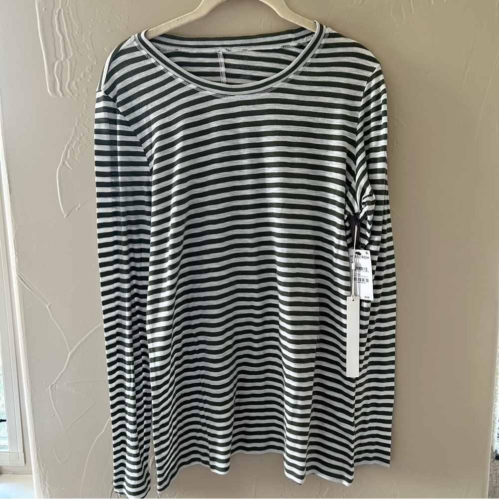 New With Tags Caslon (Nordstrom Brand) Long Sleeve Tee